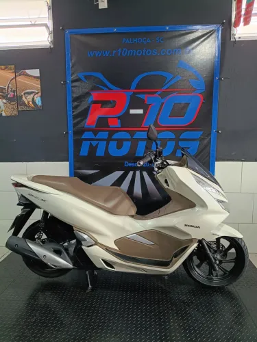 PCX 150 DLX / LICENCIADA 2026
