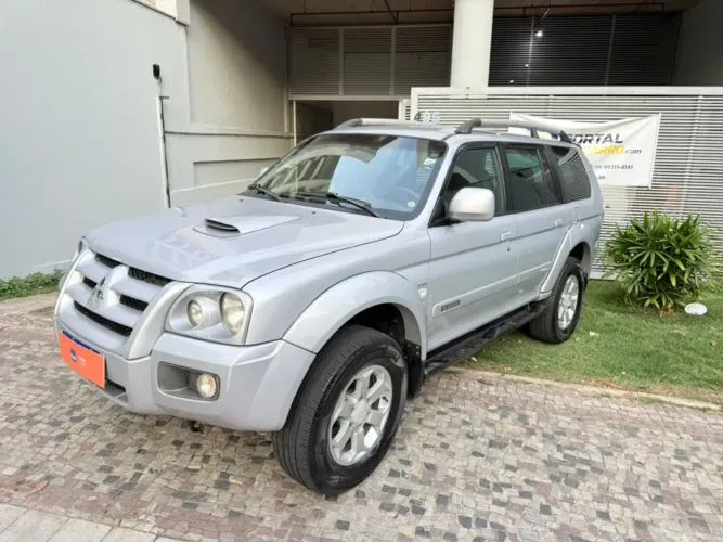 Mitsubishi Pajero Sport 3.0 4X2 V6 24V 2011