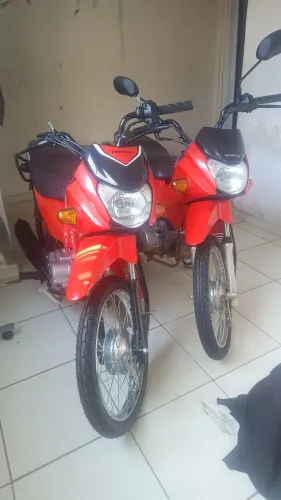  HONDA POP 110 ES  ANO 025/026 EMPLACADA  E POP 110 24 024
