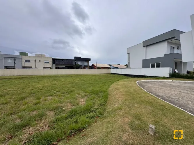 Terreno à venda no Campeche, Florianópolis