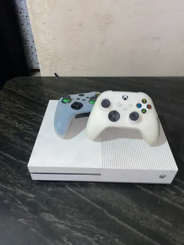 Vendo xbox one S