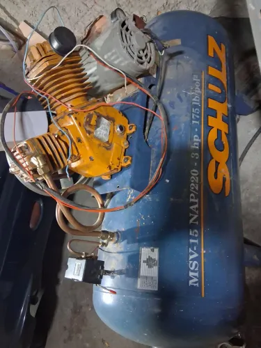 Compressor Trifásico