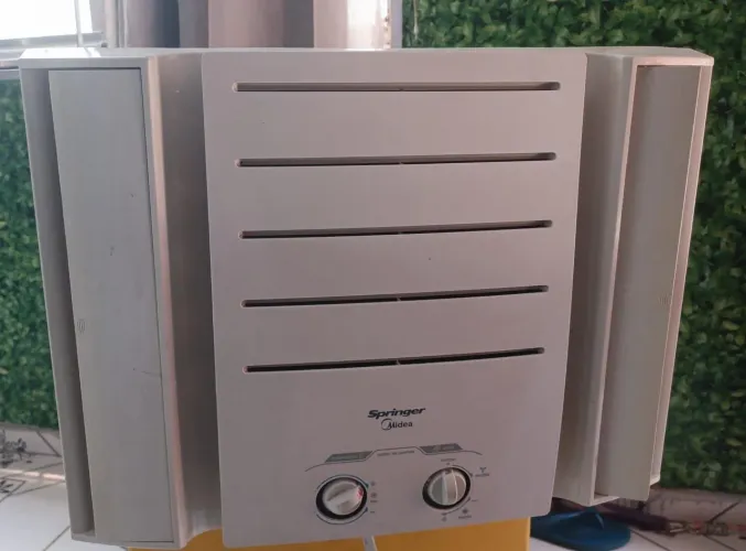 Ar condicionado Springer 10 mil BTUs
