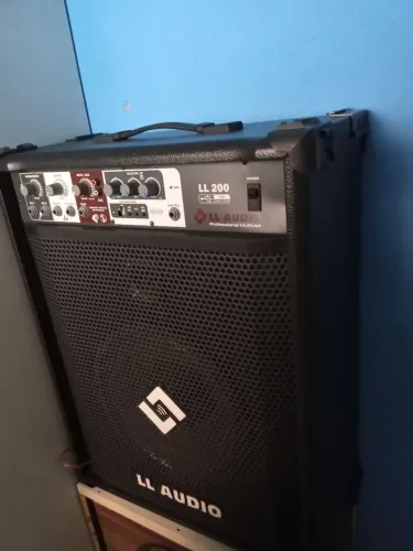 Caixa amplificada