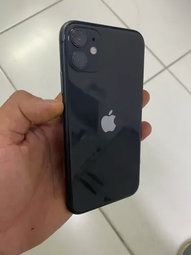 IPhone 11 64gb | Chip Off