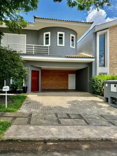 Venda de Casa em Condomínio na Vila dos Ingleses, Sorocaba-SP: 3 Quartos, 3 Suítes, 2 Sala