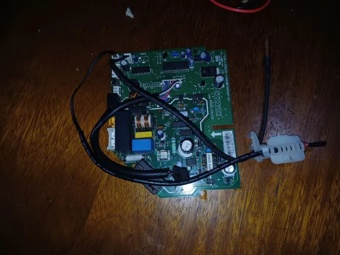 Placa de evaporadora midea 9btus inverter funcionando