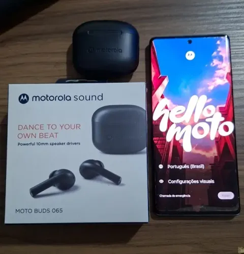 SMARTPHONE Motorola Moto G85 5G 256GB + Fone Sem Fio Motorola (Oportunidade)!