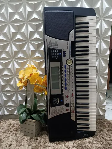 Teclado Yamaha PSR 550 já progamado ritmos forró
