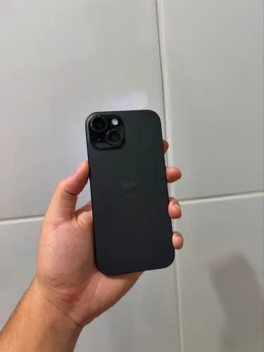 iPhone 15