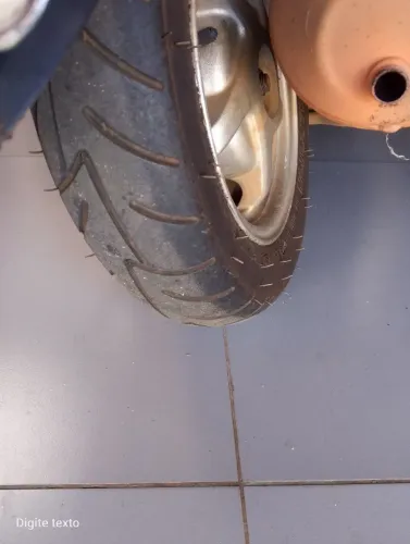 Honda lead 110 tudo em dias, pneus novos, só pegar e andar, muito econômica