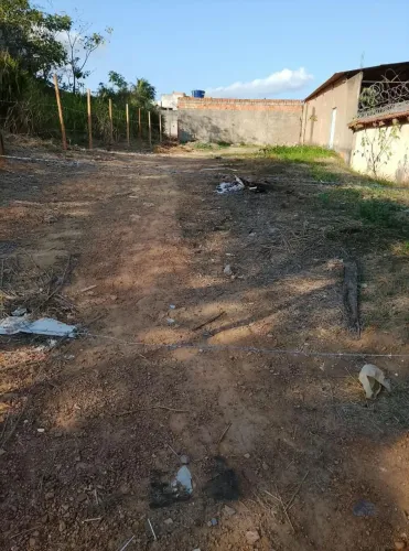 Lote 358,75m² na Av. dos Ipês - Excelente Localização.