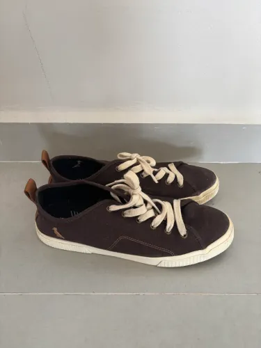 Tenis reserva - tam 39 semi novo