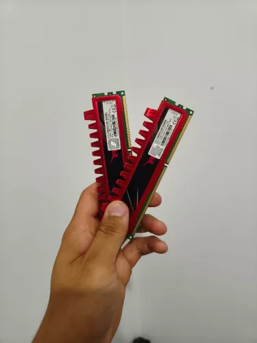 Memória RAM 8GB DDR3 RIP JAWS