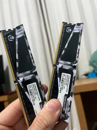 Memória RAM DDR4 2x8GB 3000mhz