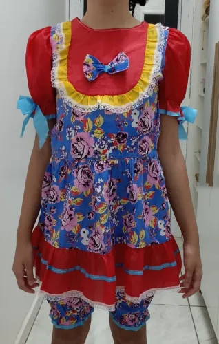 Vestido infantil de festa junina 