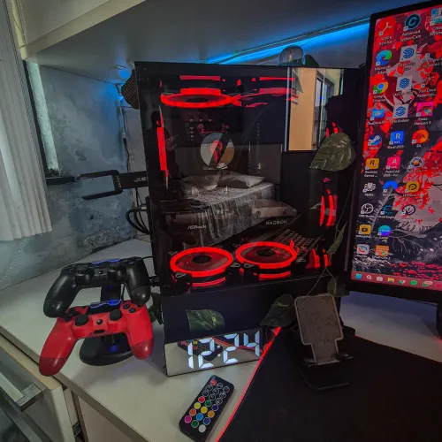 PC GAMER - R7 5700X - RX6600 - 32 RAM - Controles e relogio