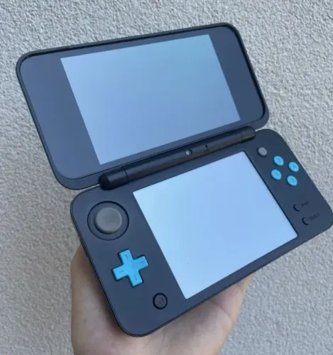 Console New Nintendo 2ds xl 256gb 