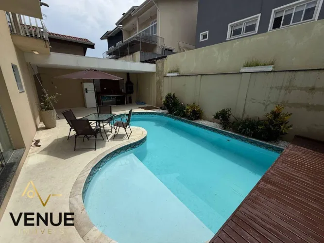 Casa para locação no Condomínio Arujá 5 3 dormitórios (1 suíte), possibilidade de 2 suíte