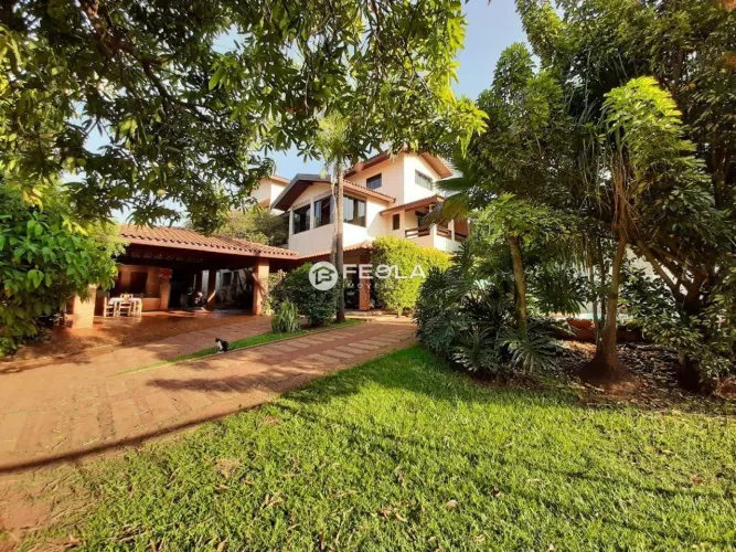Casa à venda em Nova Odessa, Parque dos Pinheiros, com 6 quartos, com 342 m²