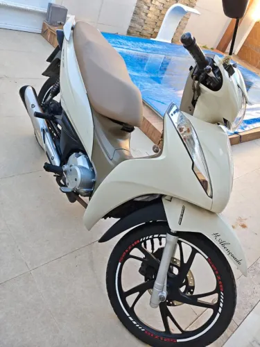 Honda biz 125 2021