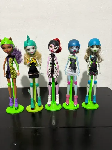 Bonecas Monster High Skultimate Roller Maze
