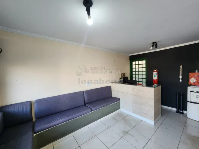 Sala Comercial, vila santa cruz, terreno de esquina.