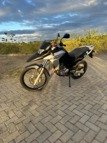 Xre 300 