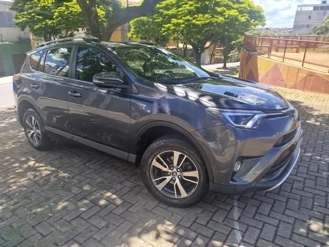Toyota RAV4 2.0 Top 4X2 16V Aut. 2018