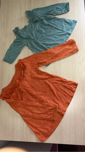 2 Camisetas CARTERS -
