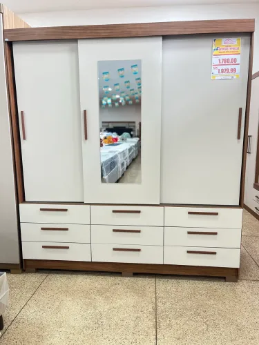 GUARDA ROUPA 3 portas e 9 gavetas com espelho 