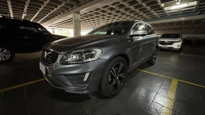 Volvo XC40 T-5 R-design 2.0 252cv AWD 2017