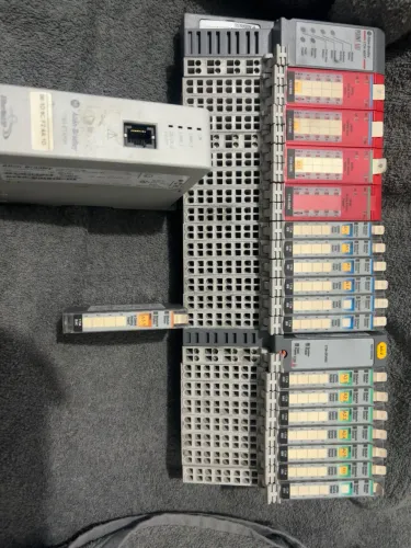 Kit Allen-Bradley POINT I/O Completo+Adaptador Ethernet+Módulos Analógicos e de Segurança