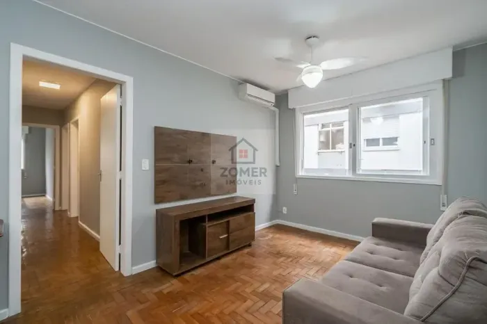 Apartamento com 94 metros 3 quartos no bairro Santana em Porto Alegre - RS