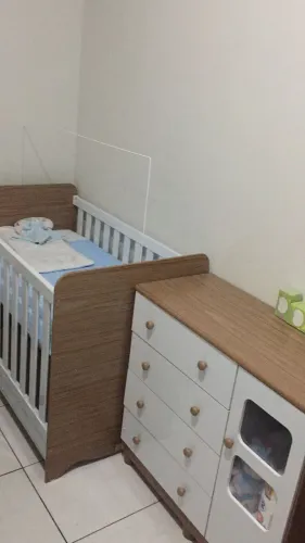 Vendo carrinho de bebe e berço americano
