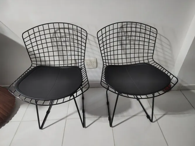 2 cadeiras de ferro lindas e novas