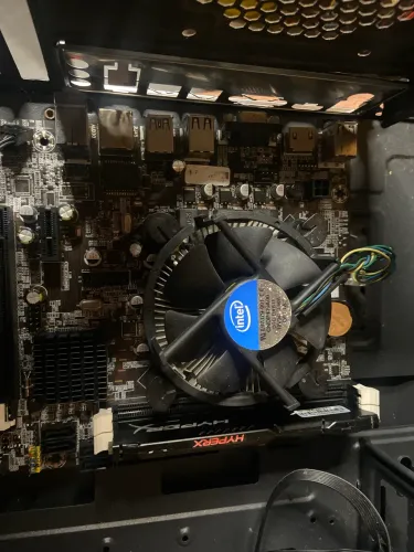 Kit Intel Core i3-3250 + Placa-mãe H61 + 4GB HyperX DDR3