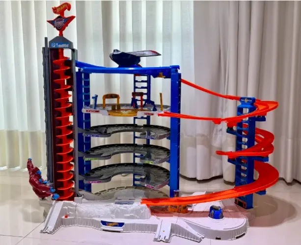 PISTA HOT WHEELS SUPER ULTIMATE GARAGE