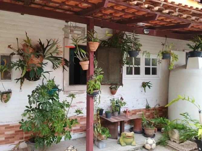 Casa para Venda em Saquarema, Itaúna, 1 dormitório, 2 banheiros