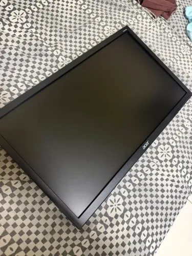 Monitor e Teclado