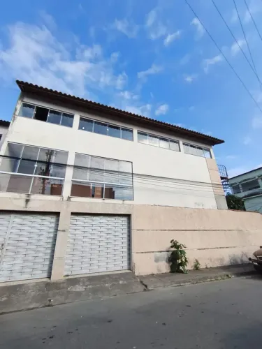 ALUGUEL DE CASA EM MARINGA CIVIT TRIPLEX AMPLA E COM TERRAÇO GOURMET! 04 quartos 1 sui