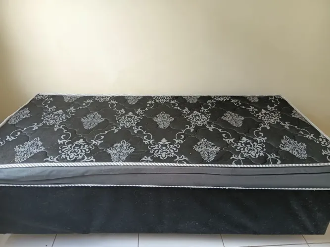 Cama solteiro 