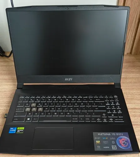 Notebook Gamer MSI KATANA B12V RTX 4070