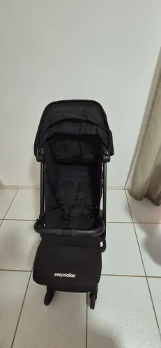 Carrinho de Bebê Easywalker