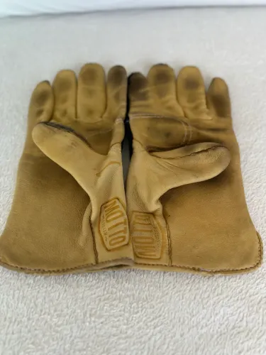 Luva Motociclista Vintage em Couro | Motto Custom | Estilo Biker. Puro conforto!