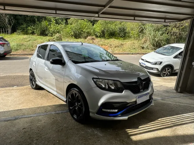Renault Sandero Sport RS 2.0 Hi-power 16V 5P 2017