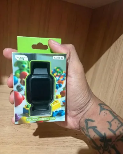 Relógio digital para criançase adolescentes.