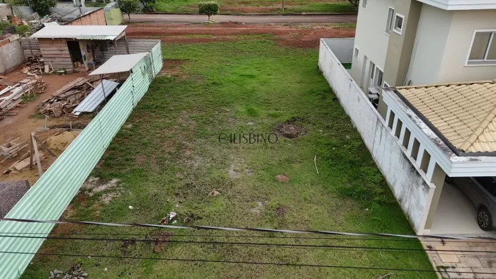 CONDOMÍNIO VERANA - Lote com 300m2 disponível para venda