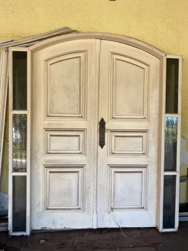 Porta madeira maciça