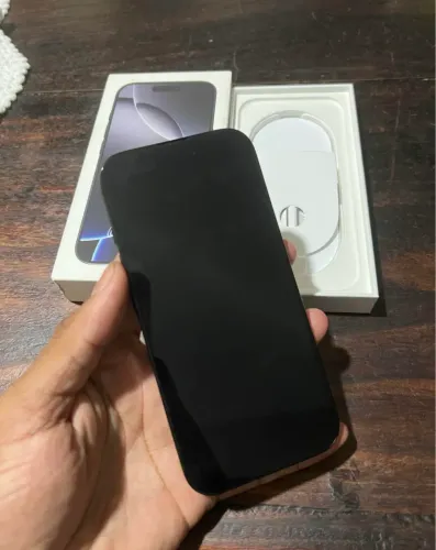 iPhone 16 pro